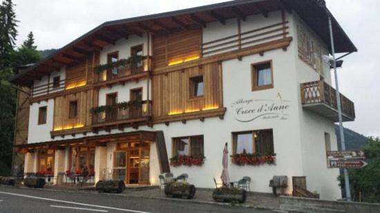 Albergo Croce D'Aune Pedavena Kültér fotó